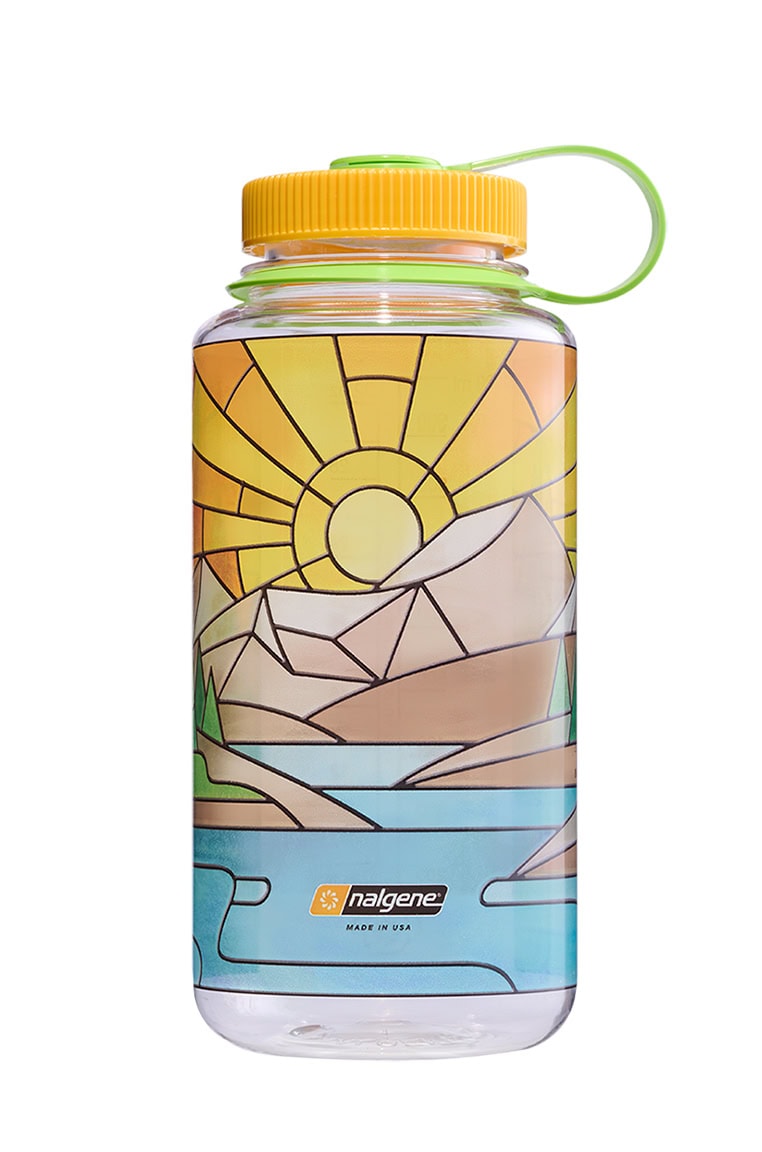 Nalgene product detail: 32oz Wide Mouth Stained Glass Print Bottles Y8 — 32oz Wide Mouth Stained Glass Print Bottles