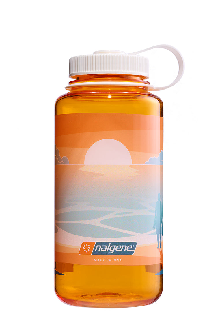 Nalgene product view: 32oz WM Negative Landscape U1 — 32oz WM Negative Landscape